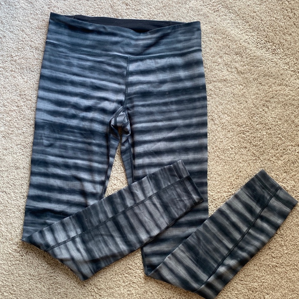 NWOT women’s Under Armour leggings